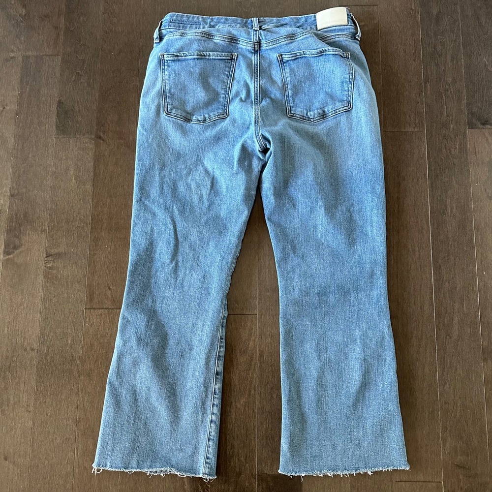 Citizens of Humanity Isola Cropped Bootcut Jeans Stretch Raw‎ Hem 31 - Picture 8 of 9